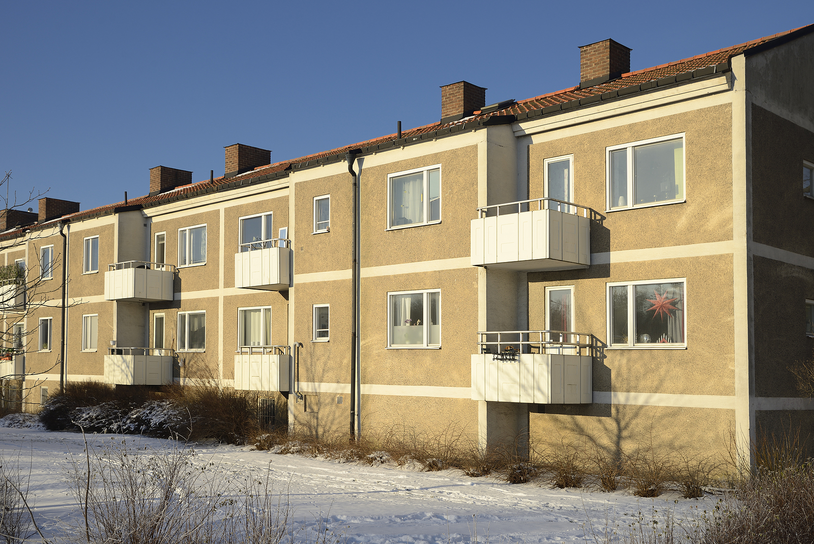 levyverhoiltujen parvekekaiteiden riskit