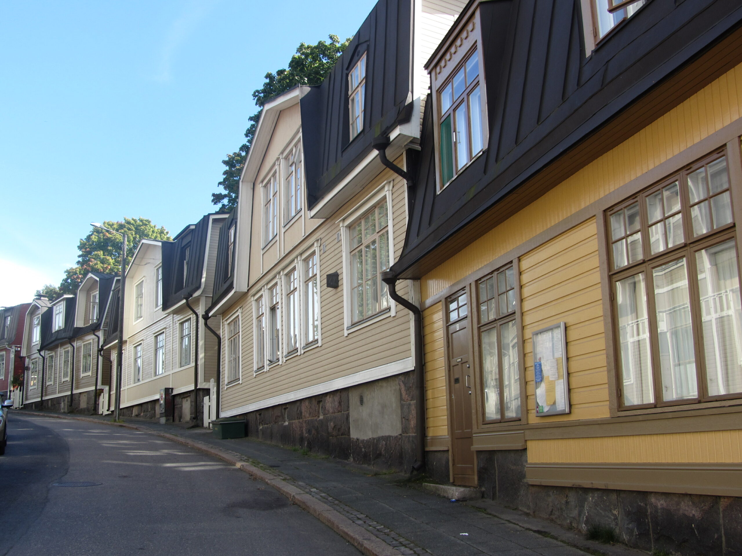 vanhojen asuntojen kauppa